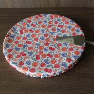charlotte couvre plat taille plat &agrave; tarte motifs fruits